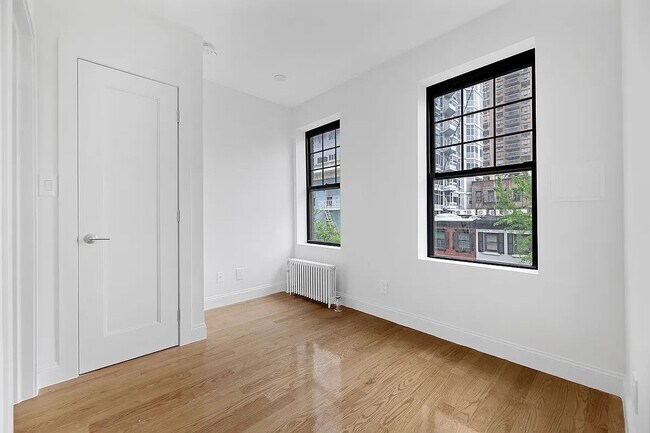 Foto del edificio - 208 East 31st Street