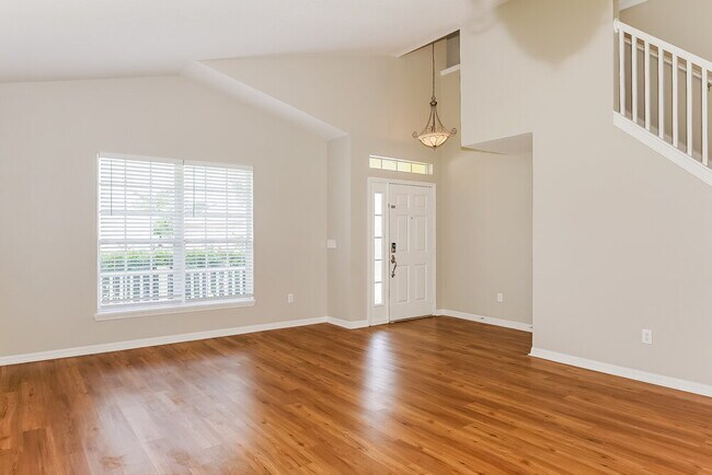 Building Photo - 217 Casa Marina Pl