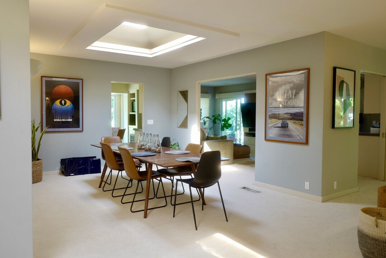 Foto principal - Coming Soon! Cozy home in South Pasadena.