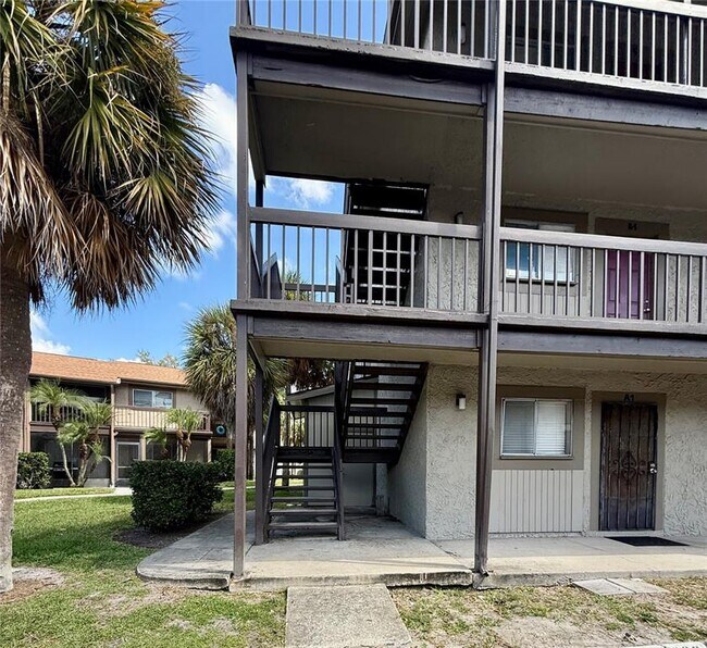 Foto del edificio - 6306 Newtown Cir