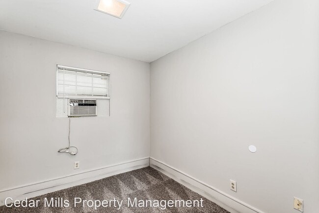 Building Photo - 1 br, 1 bath House - 1731 1/2 N Holyoke