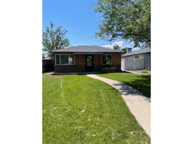 Adorable 1 bedroom House near CMU! - Adorable 1 bedroom House near CMU!