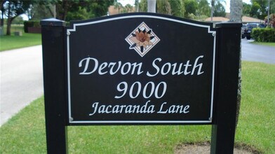 Building Photo - 9000 Jacaranda Ln