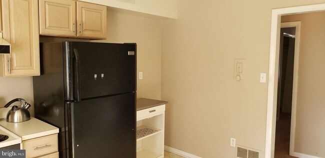 Foto del edificio - 7364 Leonardtown Rd