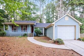 Building Photo - 8607 Forest Pointe Ct