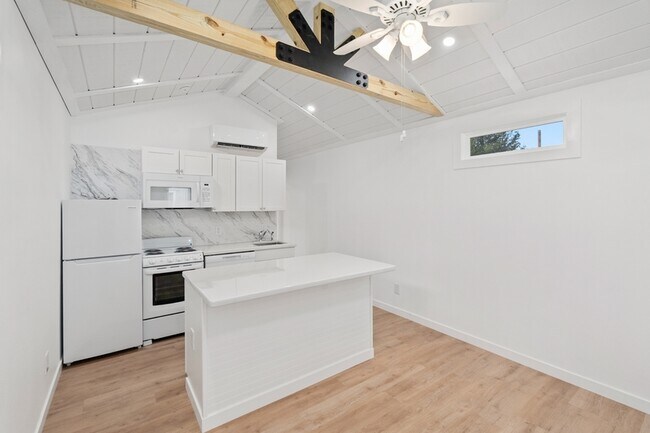 Foto del edificio - 720 Pritchett Ln