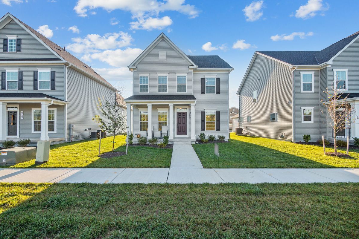 Foto principal - 6705 Mt Phillip Rd