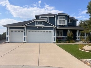 Building Photo - 747 Sterling Hills Ct