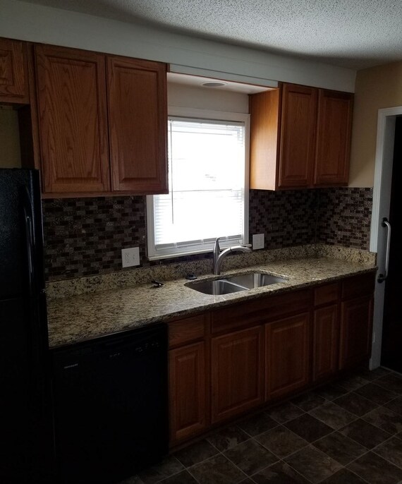 Foto del edificio - 14646 Trenton Rd