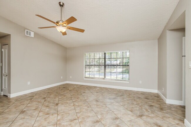 Foto del edificio - 413 Wayland Rd SW