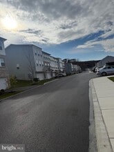 Building Photo - 83 Four Leaf Dr