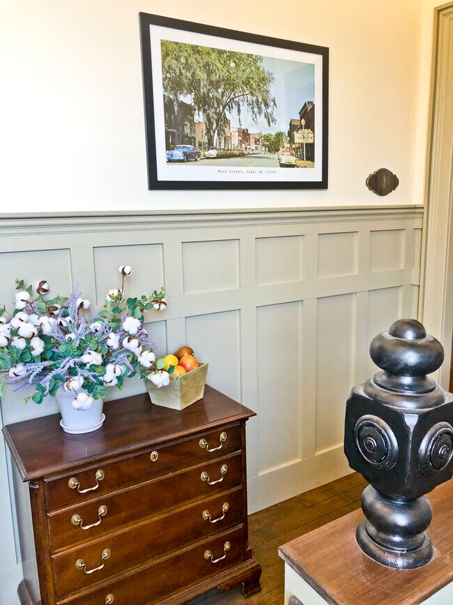Hallway 3rd Floor - 27 E Main St