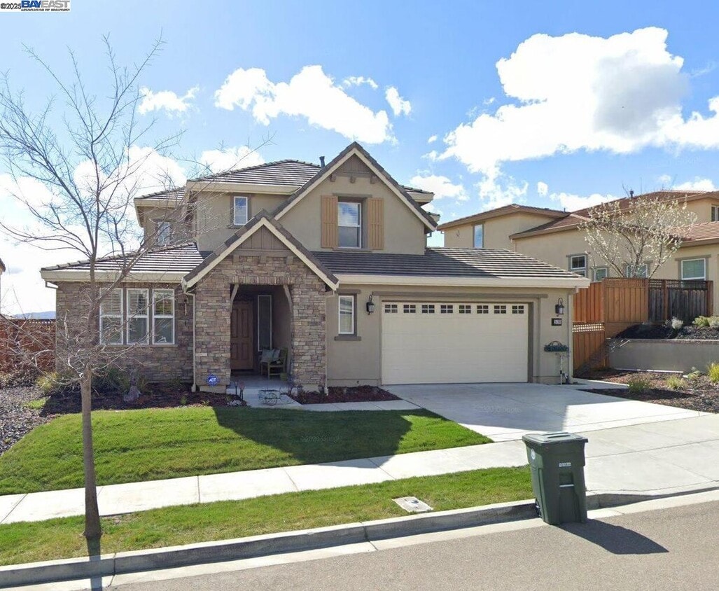 Primary Photo - 2438 Valentano Dr
