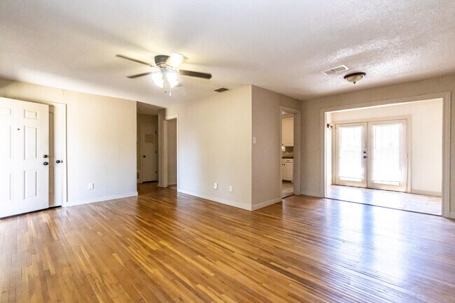Foto del edificio - 2611 44th St