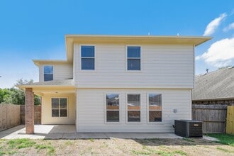 Building Photo - 1060 Cabot Cove
