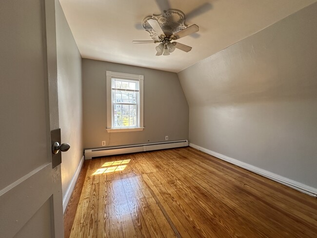 Building Photo - 135 Nonantum St