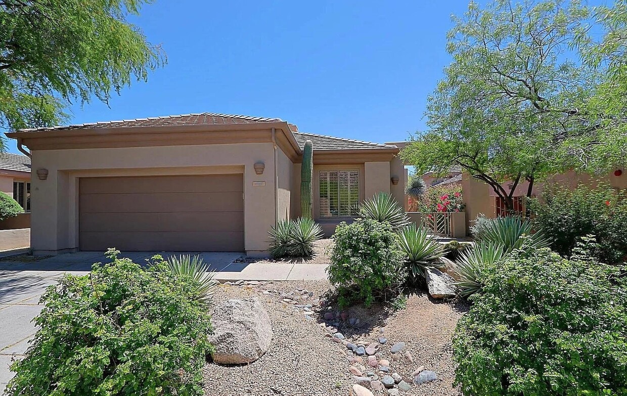 Primary Photo - 6961 E Purple Shade Cir