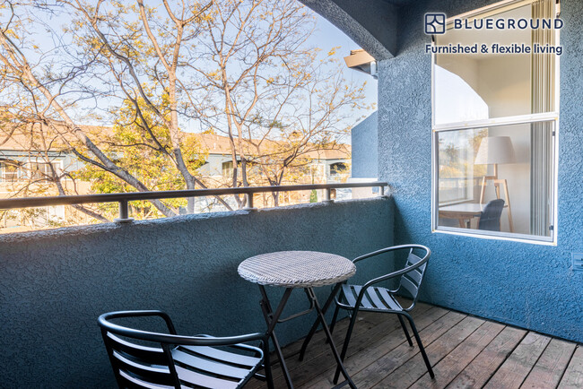 Foto del edificio - 39361 Mozart Terrace