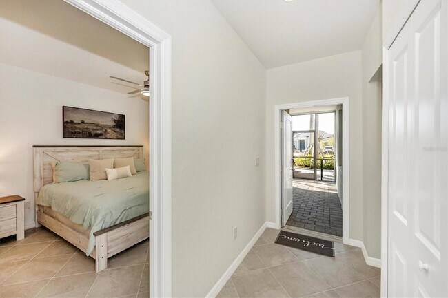 Foto del edificio - 12550 Galapagos Ct