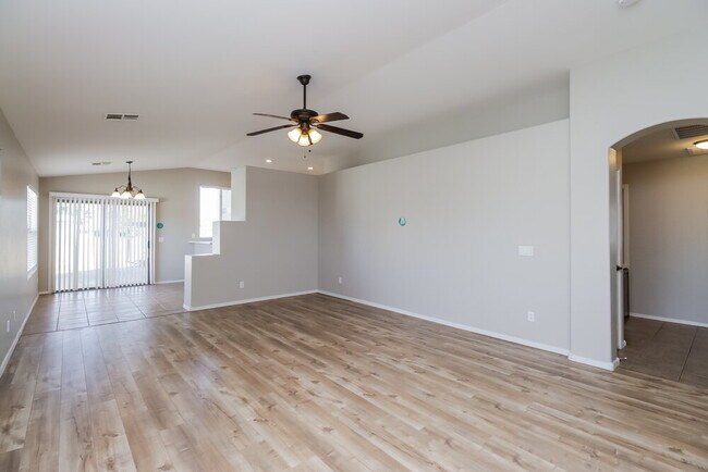 Foto del edificio - 1244 W Mesquite Tree Ln