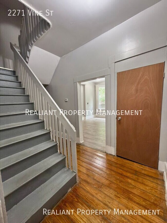 Foto del edificio - 2271 Vine St