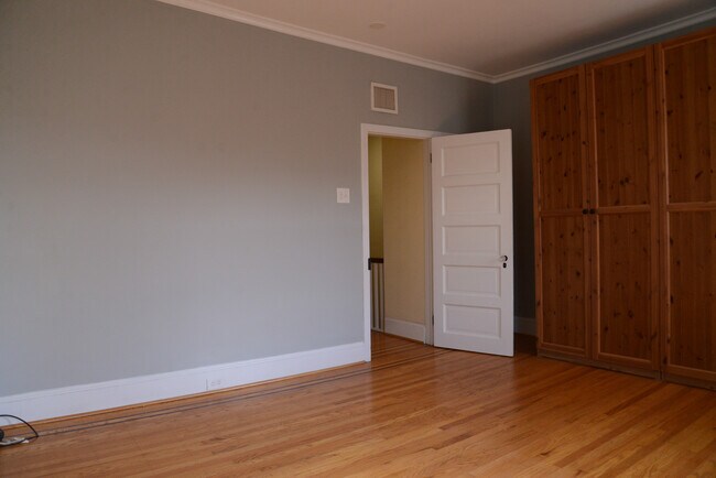 Master Bedroom - 1133 Tasker St