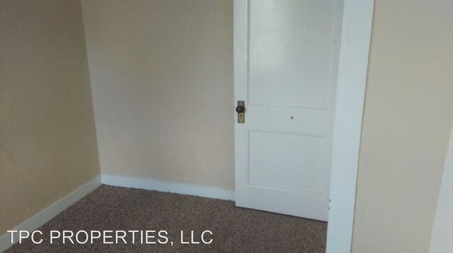 Building Photo - 2 br, 1 bath House - 75 Old Hinton Hill