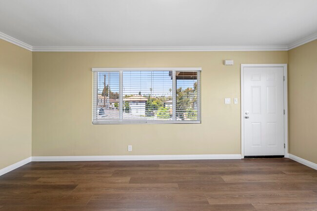 Building Photo - 4236 W Slauson Ave