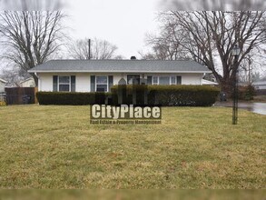 Building Photo - 604 E Pearl St