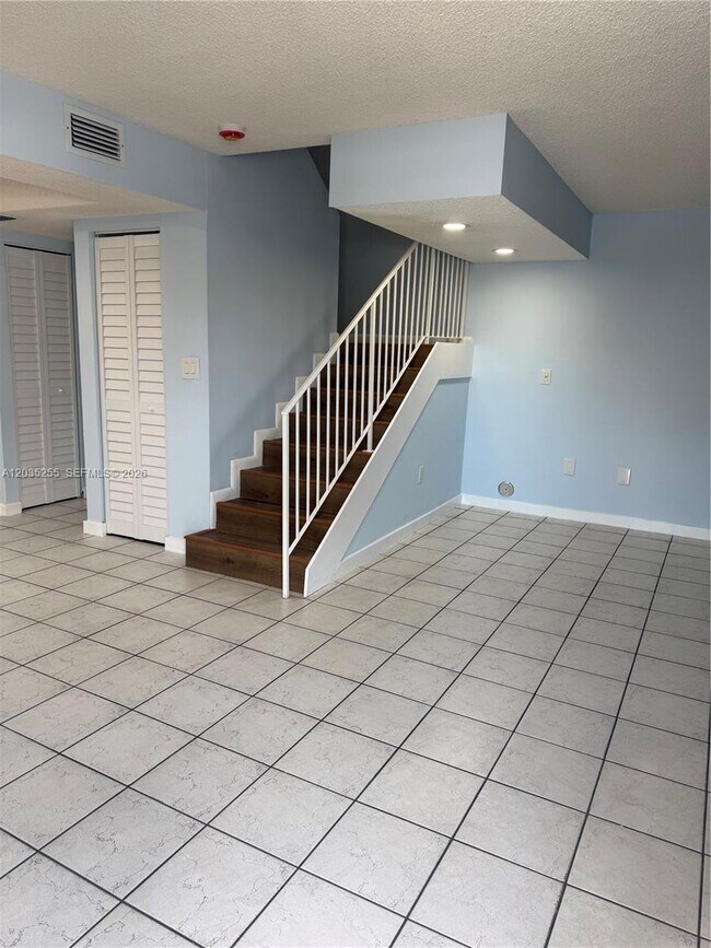 Foto del edificio - 12055 SW 19th Ln