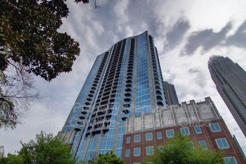 Primary Photo - 210 N Church St