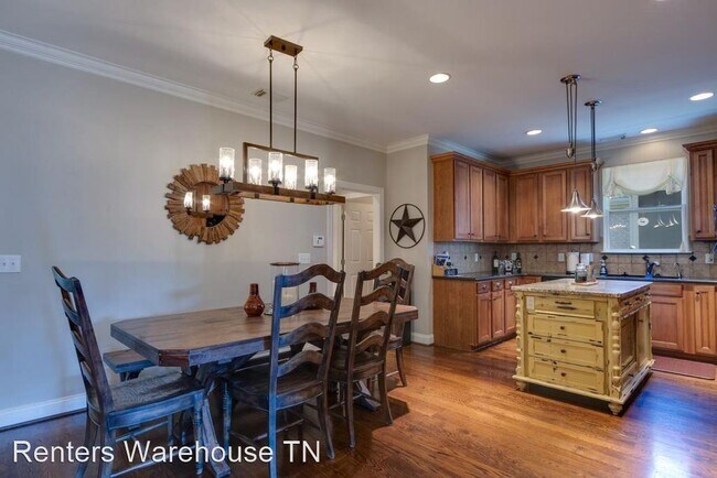 Foto del edificio - 4 br, 3 bath House - 406 Meadowcrest Circle