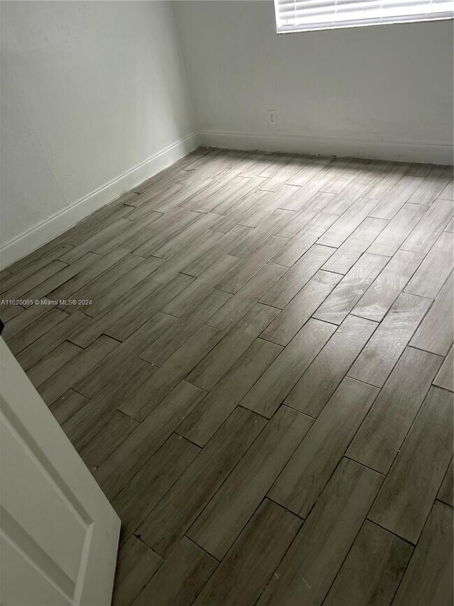 Building Photo - 5482 NW 23rd St