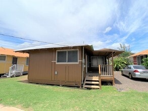 Building Photo - 9909 Waimea Rd