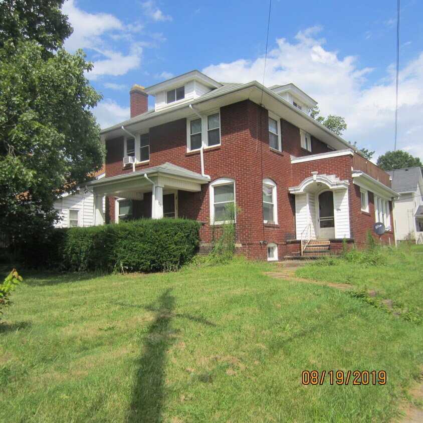 Foto principal - 801 Quinby Ave