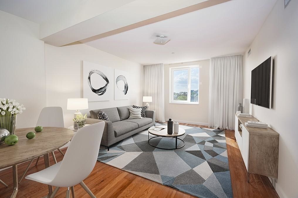 Foto principal - 960 Willoughby Ave