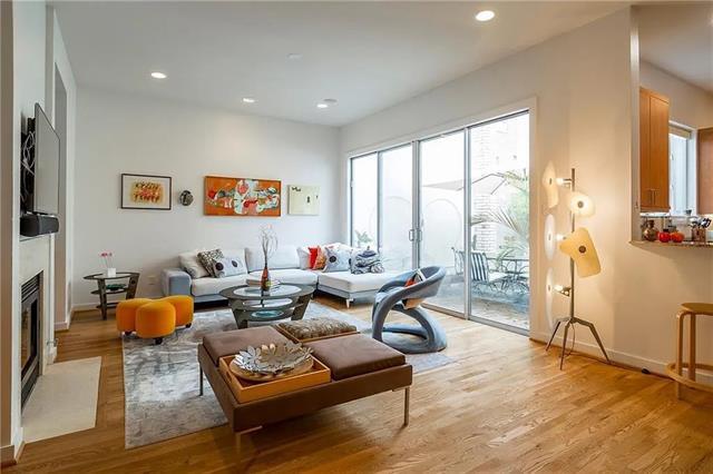 Foto del edificio - 4318 Gilbert Ave