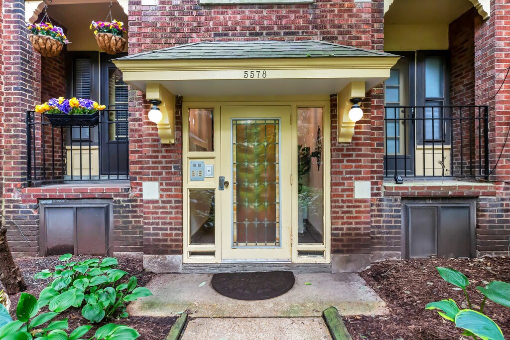 Foto principal - 5578 Waterman Blvd