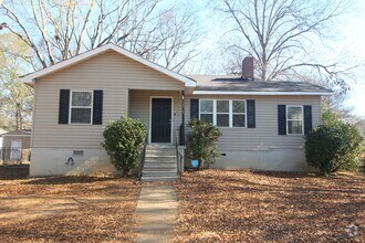 Building Photo - 805 Meadowbrook Dr