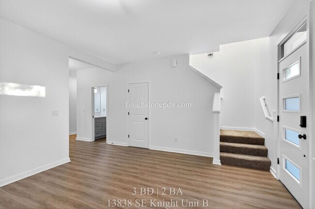 Foto del edificio - 13838 SE Knight St