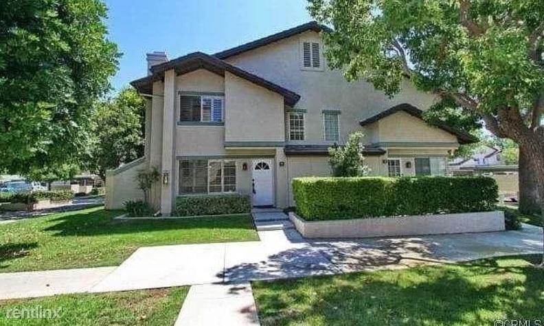 Primary Photo - 2 br, 1.5 bath Townhome - 57 Oxford