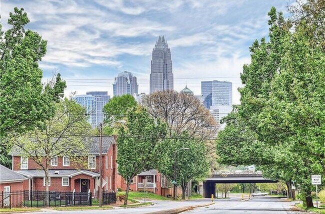 Vista de la ciudad - 322 Walnut Ave
