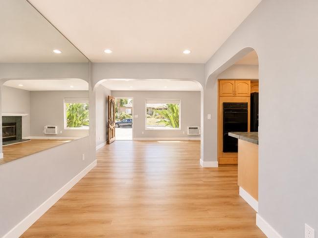 Building Photo - 4727 Redland Dr