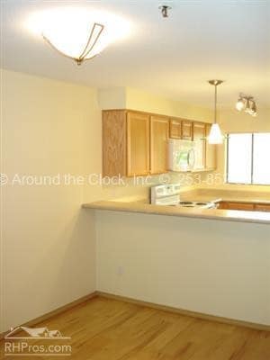 Building Photo - 25010 98th Pl S