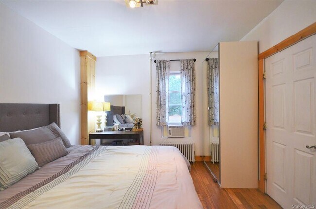 Building Photo - 226 Sommerville Pl