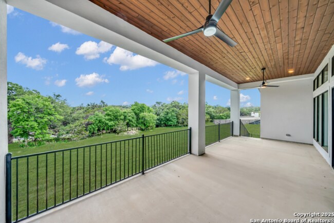 Foto del edificio - 6846 Spring Branch Rd