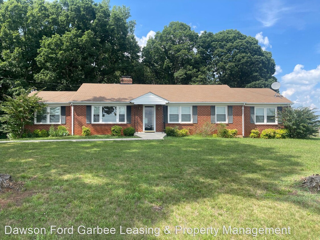 Primary Photo - 3 br, 2 bath House - 2904 Bethany Road