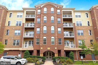 Building Photo - 13722 Neil Armstrong Ave