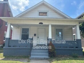 Building Photo - 708 Elwood St