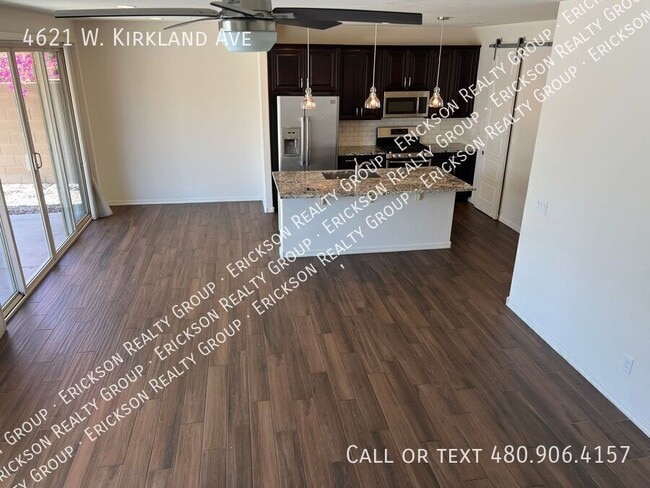 Building Photo - 4621 Kirkland Ave